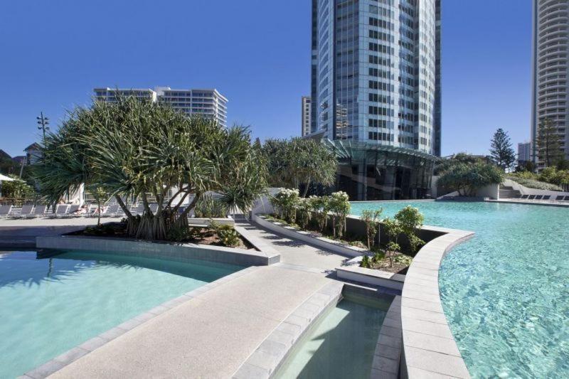 Serain Residences On 9 Hamilton Avenue Gold Coast Exterior foto
