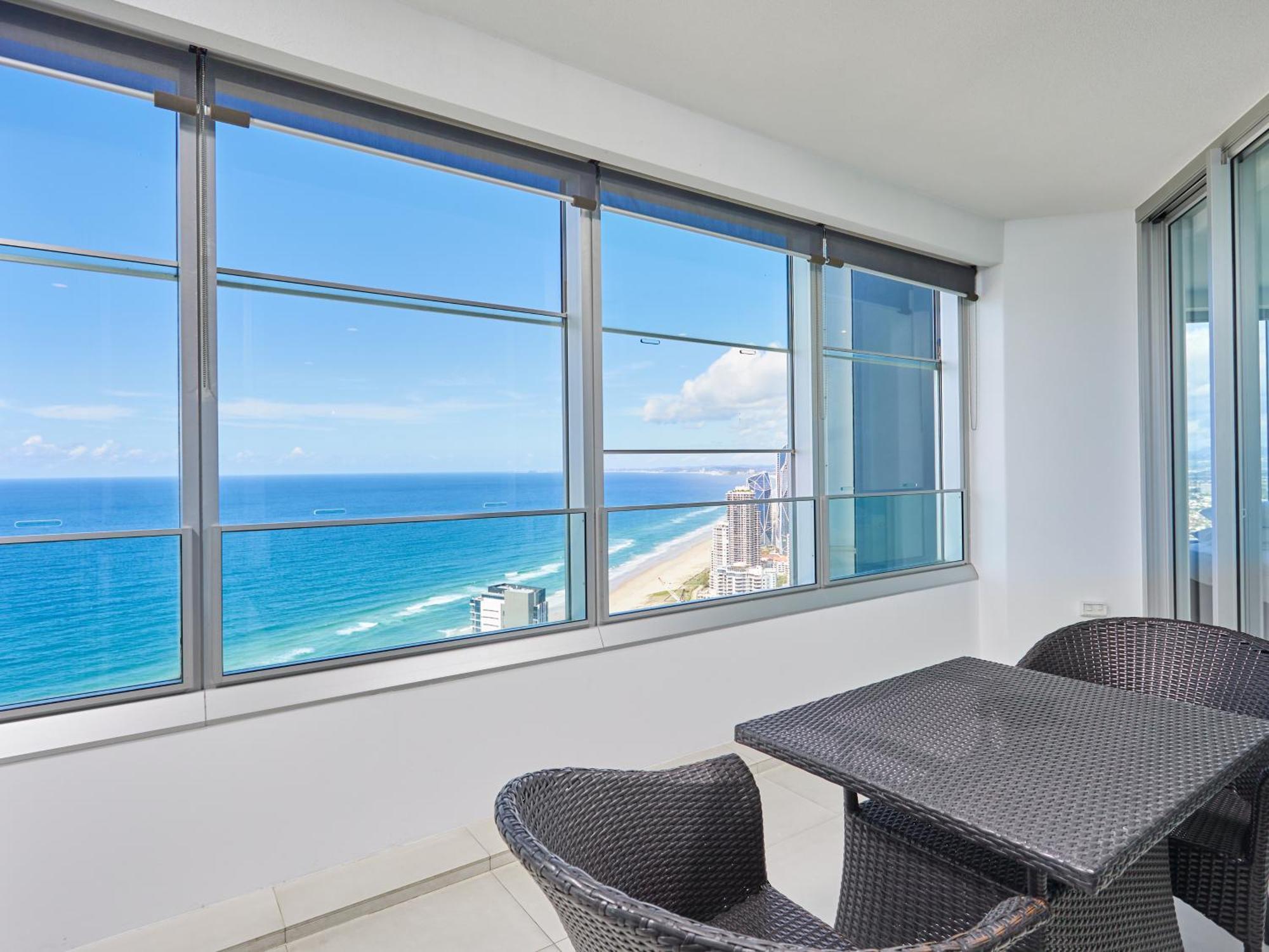 Serain Residences On 9 Hamilton Avenue Gold Coast Exterior foto